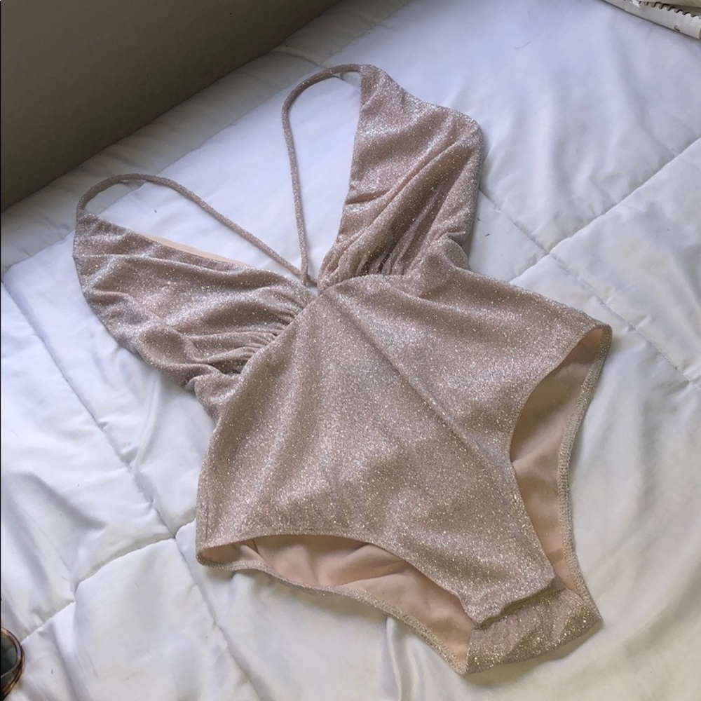 New! One piece top